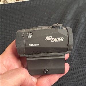 SIG SAUER ROMEO5 Black Optic Sight